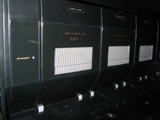 PD-F100 racks